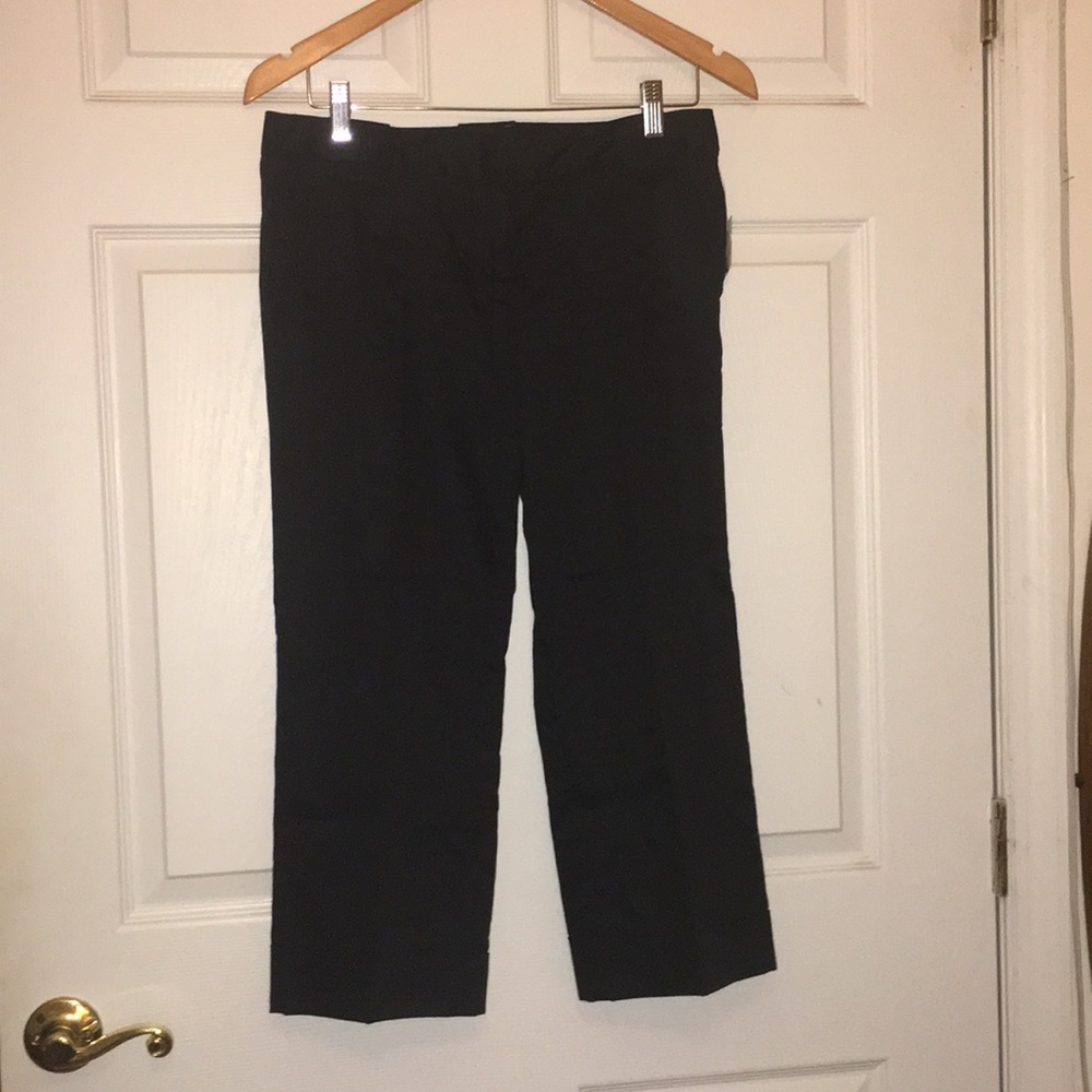 Black cropped pants